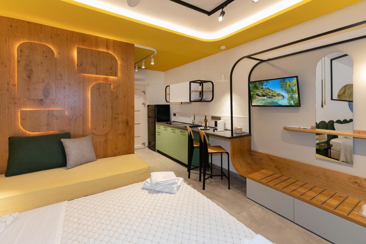 Castristudios Nikiti  Luaran gambar